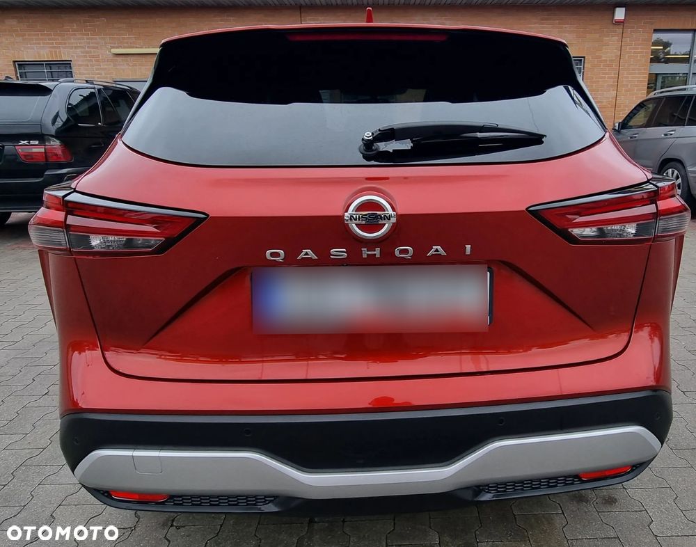 Nissan Qashqai 1.3 DIG-T MHEV Xtronic Tekna+ - 4