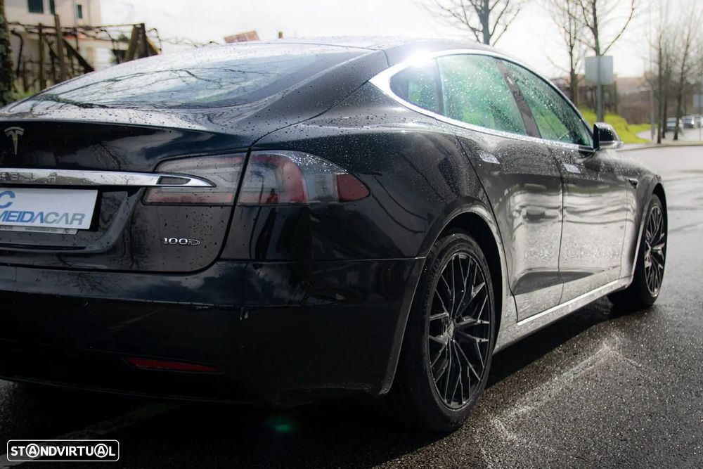 Tesla Model S 100D - 29