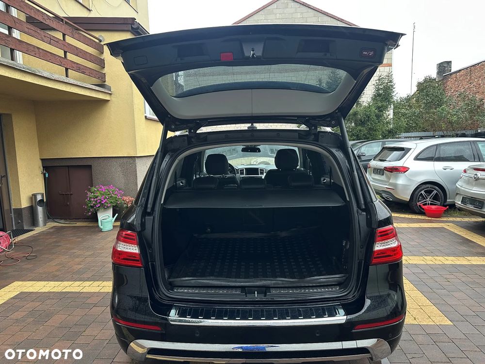 Mercedes-Benz ML 350 BlueTEC 4MATIC 7G-TRONIC - 21