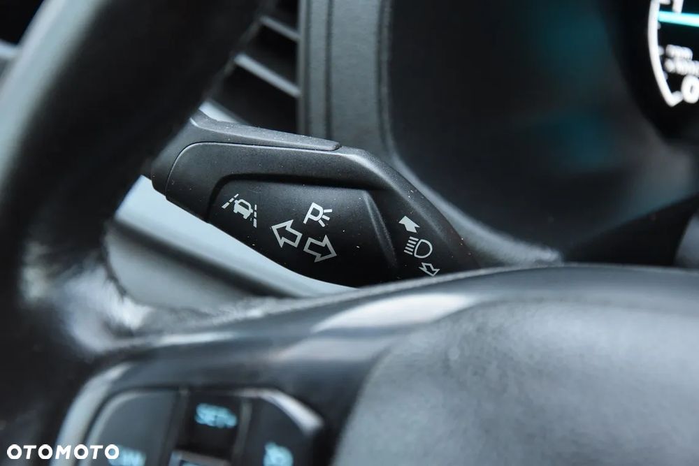 Ford TRANSIT CUSTOM 300 L2H1 - 30