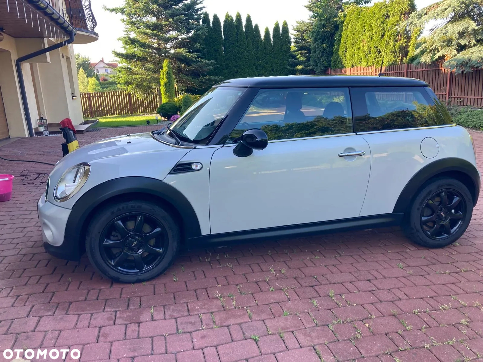 MINI Cooper Standard - 8