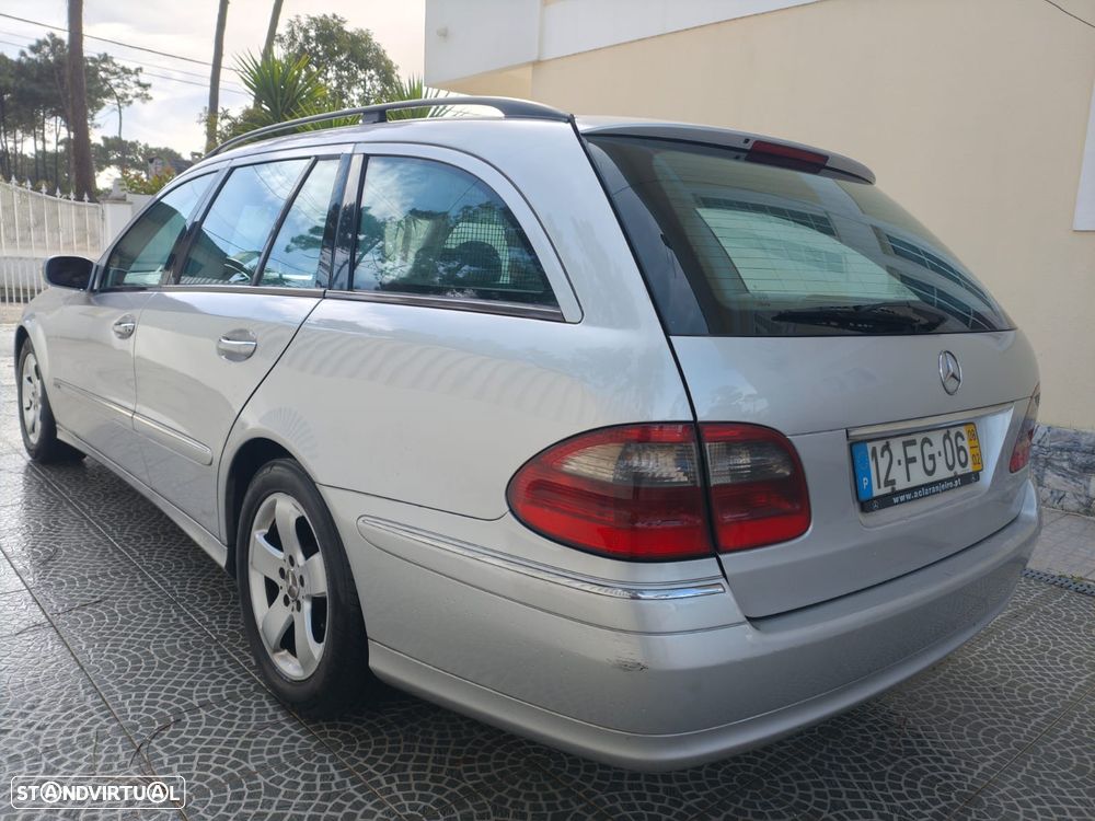 Mercedes-Benz E 220 CDi Avantgarde - 3