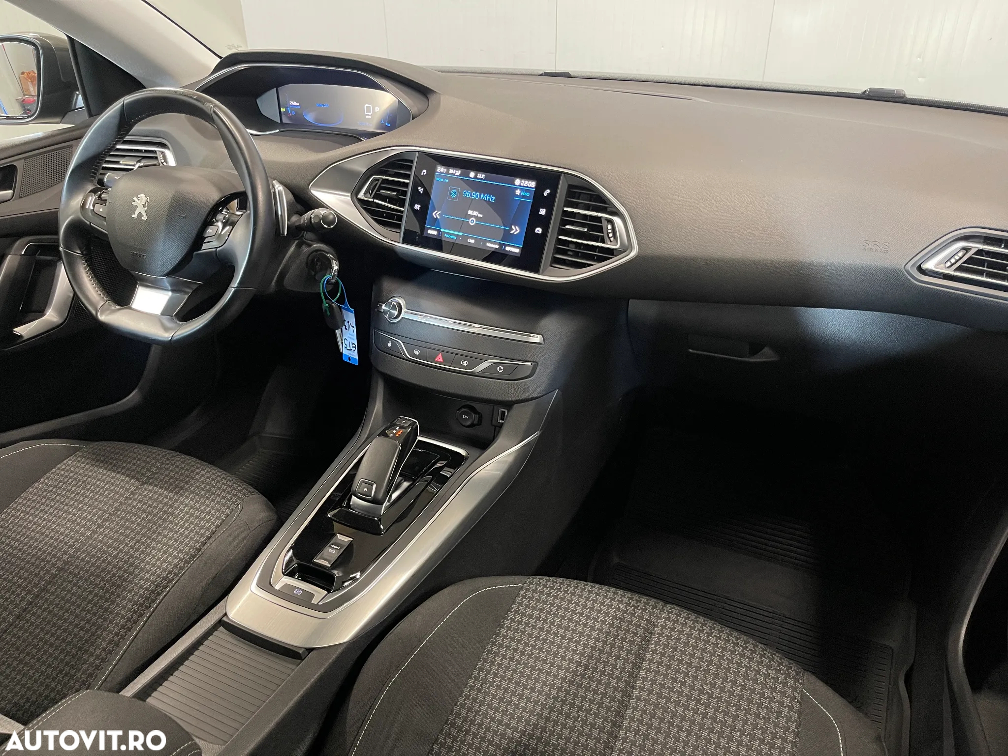 Peugeot 308 1.5 BlueHDi FAP STT EAT8 Active Pack - 8