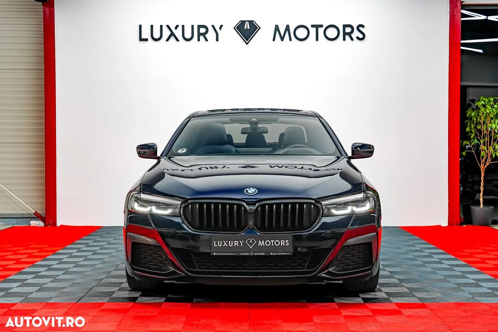BMW 5 Series 2023 photo 3