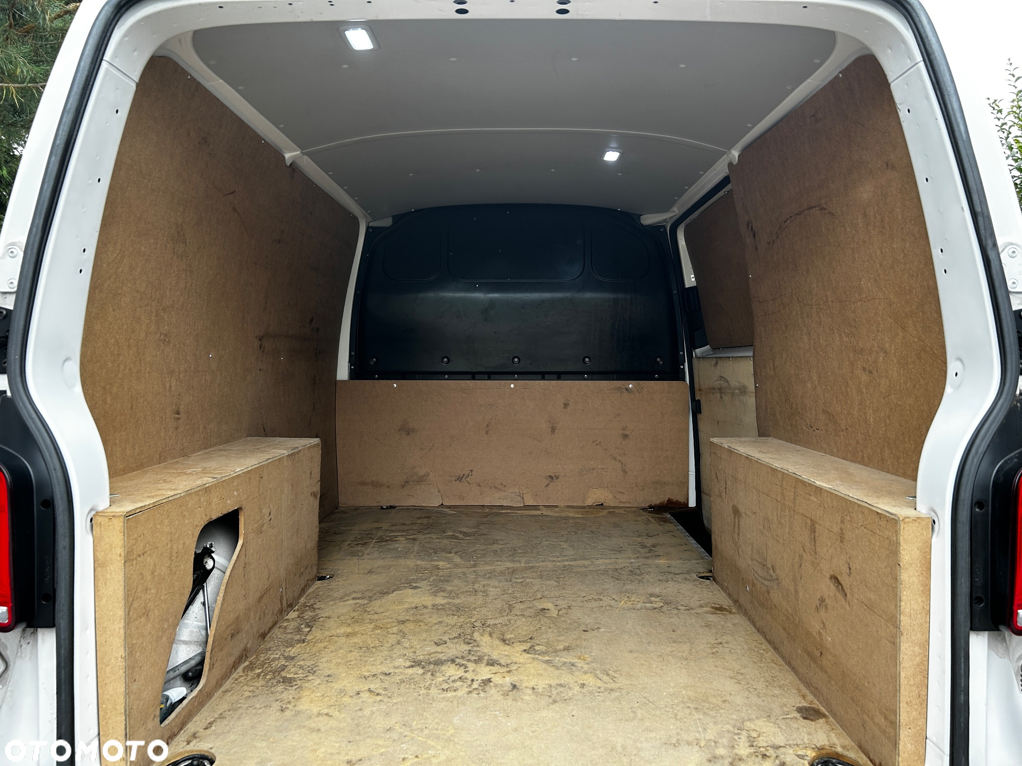 Volkswagen Transporter - 19
