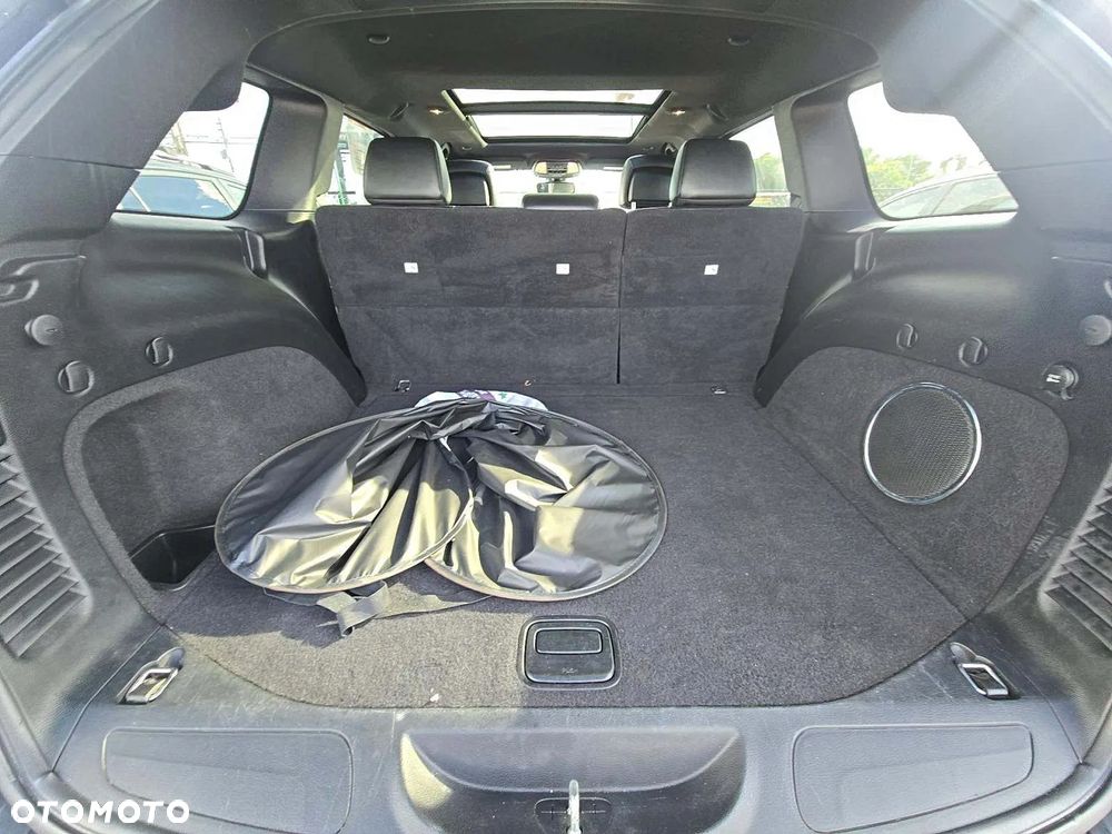 Jeep Grand Cherokee - 14