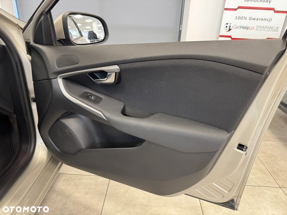 Volvo V40 T3 Drive-E Kinetic - 20