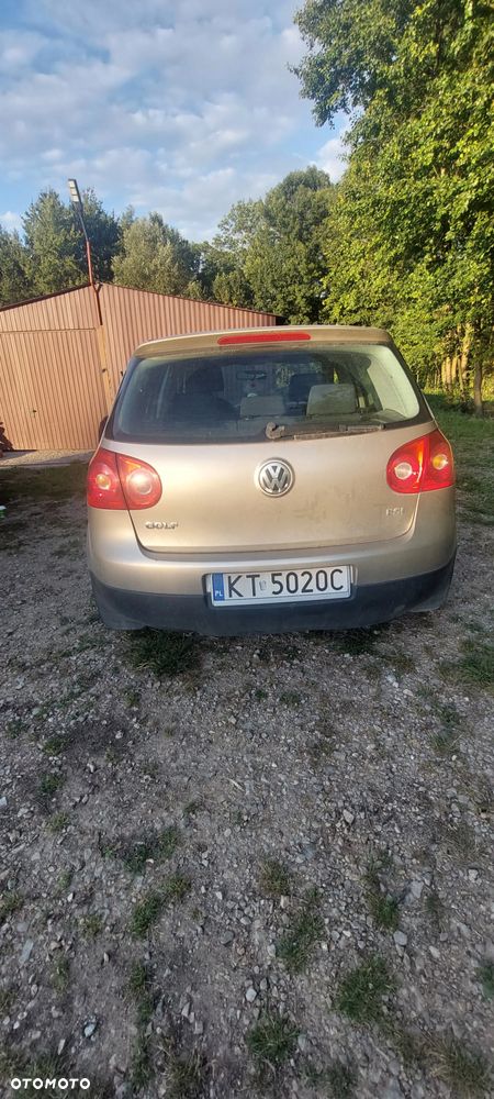 Volkswagen Golf - 2