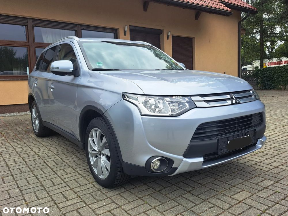 Mitsubishi Outlander 2.2 DI-D 4WD Diamant Edition - 23