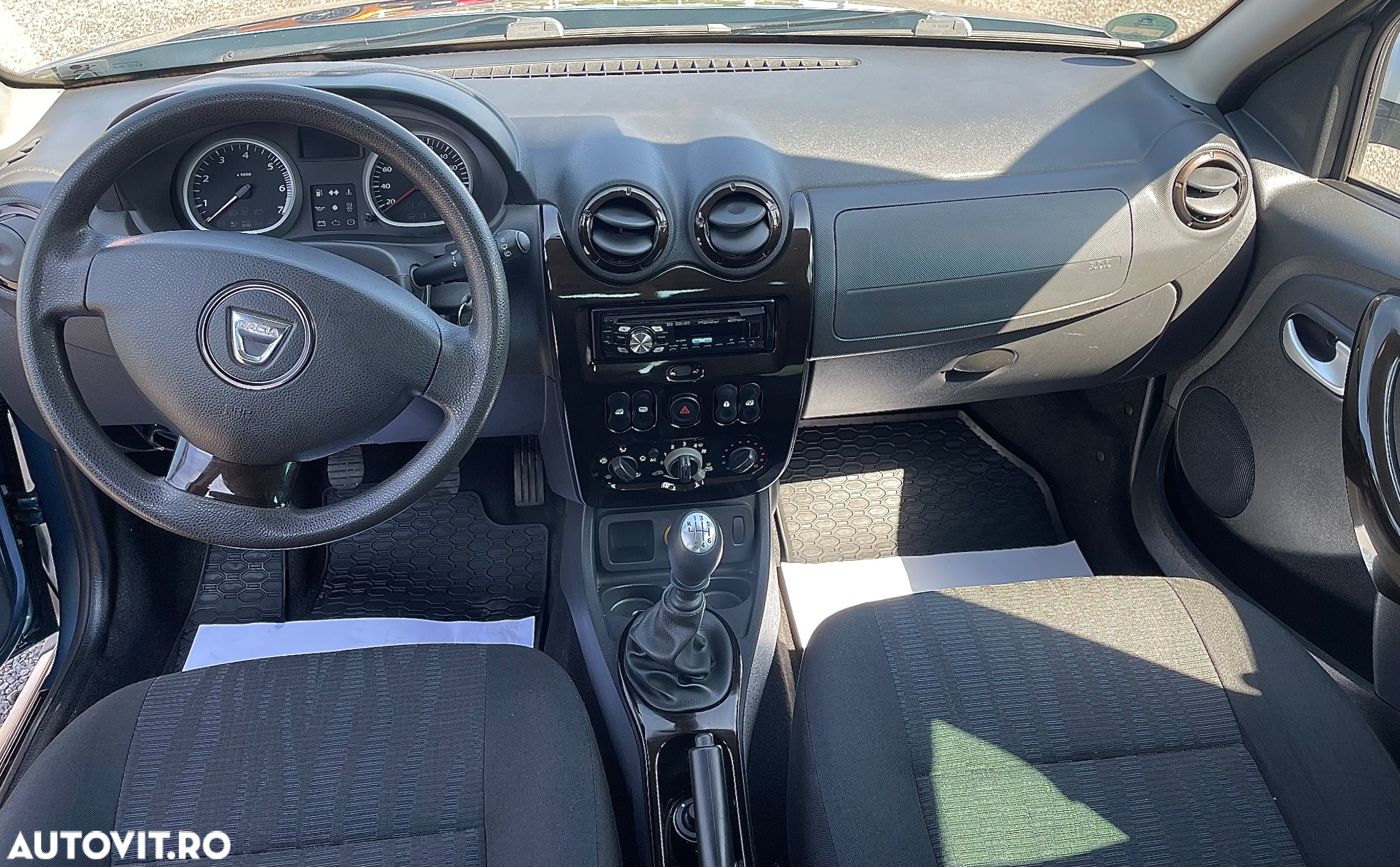 Dacia Duster 1.5 dCi 4x2 Ambiance - 8