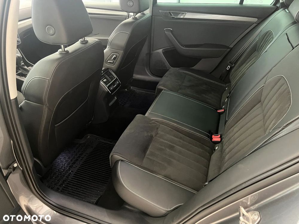 Skoda Superb 2.0 TDI SCR Style DSG - 12