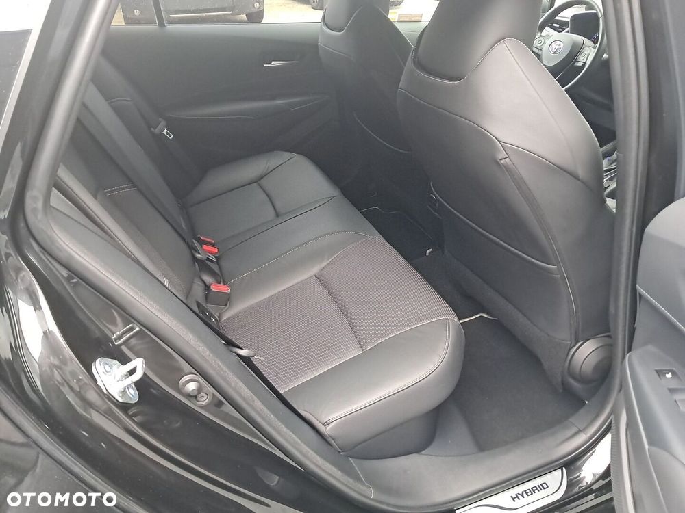 Toyota Corolla - 11