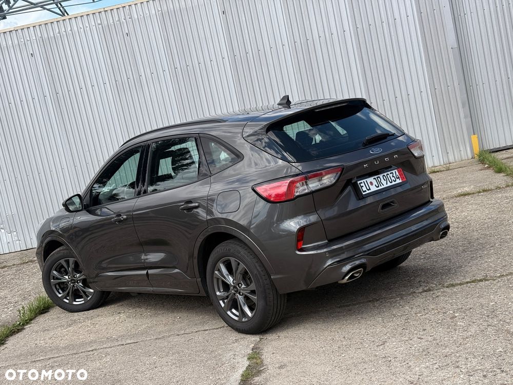 Ford Kuga 2.5 Duratec PHEV ST-LINE X - 14