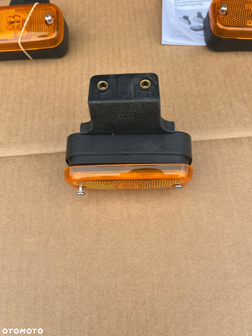LAMPA OBRYSOWA Z UCHWYTEM NACZEPY PRZYCZEPY SCHMITZ VALEO, VIGNAL - 4