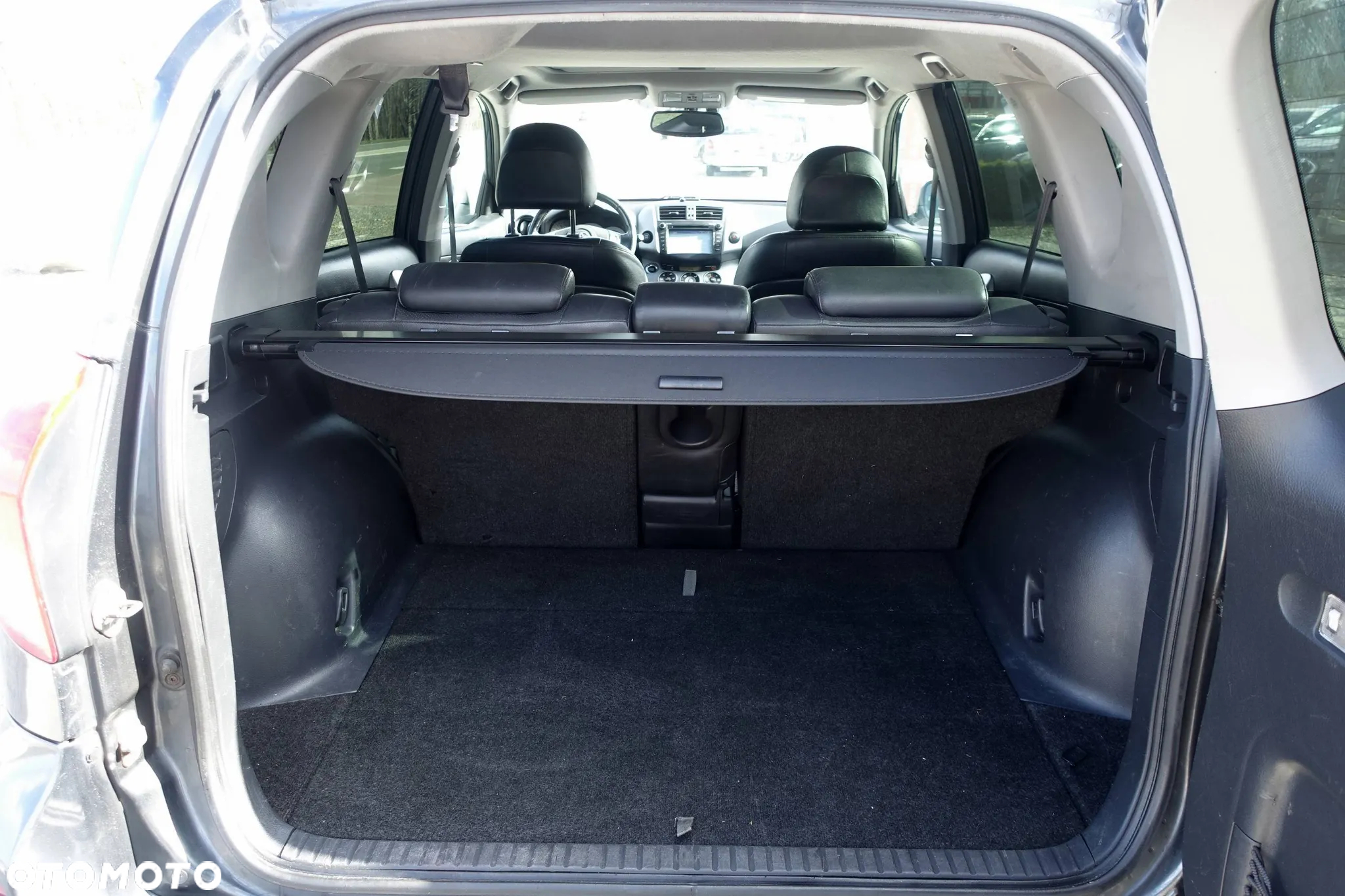 Toyota RAV4 2.0 VVT-i Premium - 17