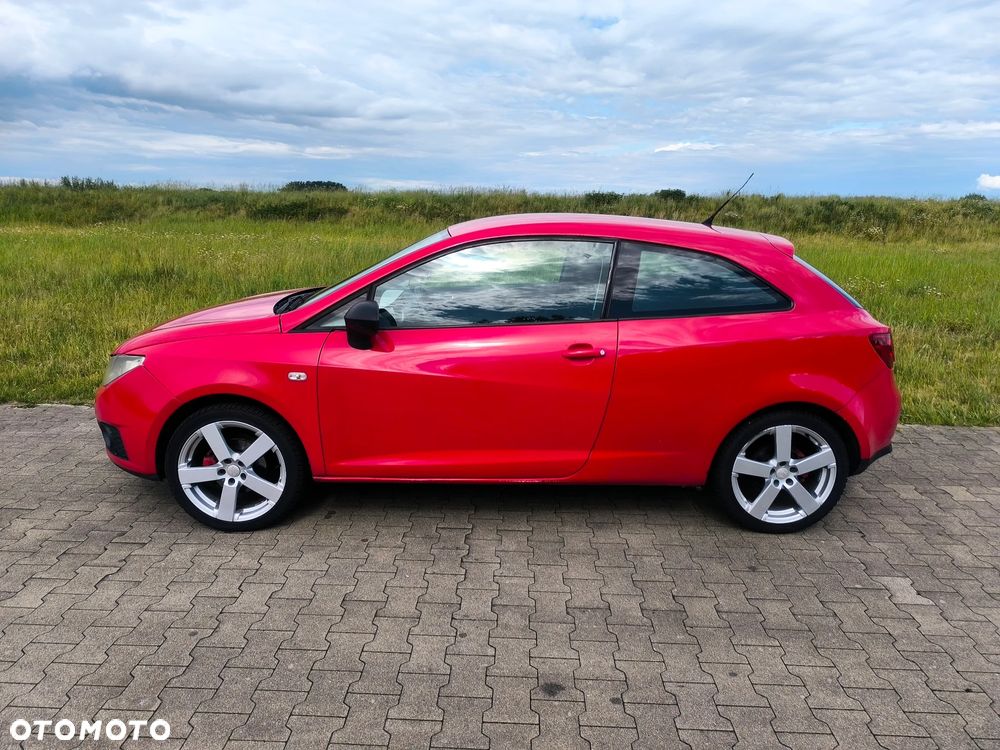 Seat Ibiza SC 1.6 16V Sport - 3