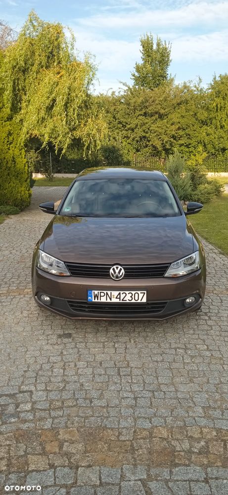 Volkswagen Jetta 1.4 TSI Match - 1