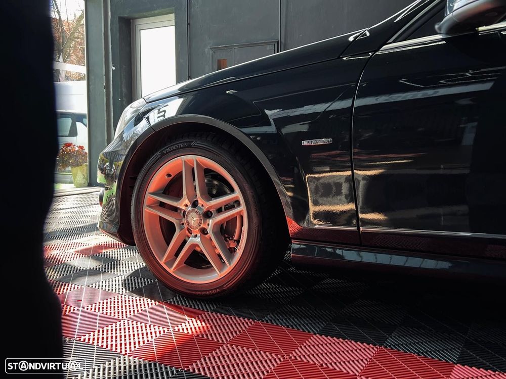 Mercedes-Benz C 220 CDi Avantgarde BlueEfficiency - 11