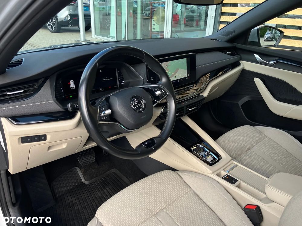 Skoda Octavia 2.0 TDI SCR Style DSG - 37