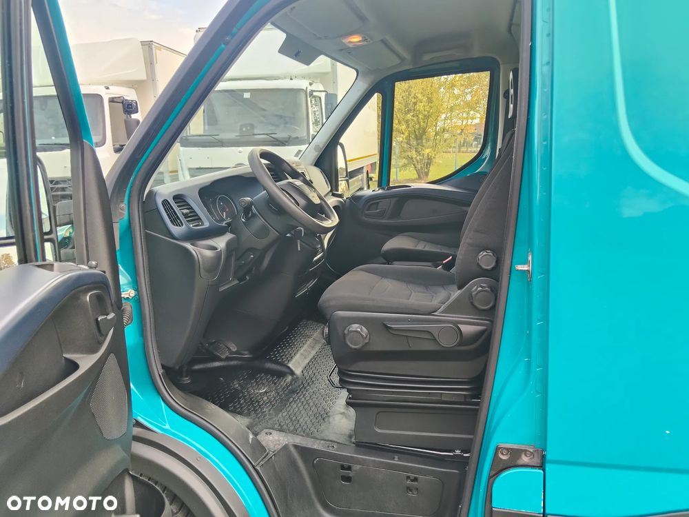 Iveco Daily - 18
