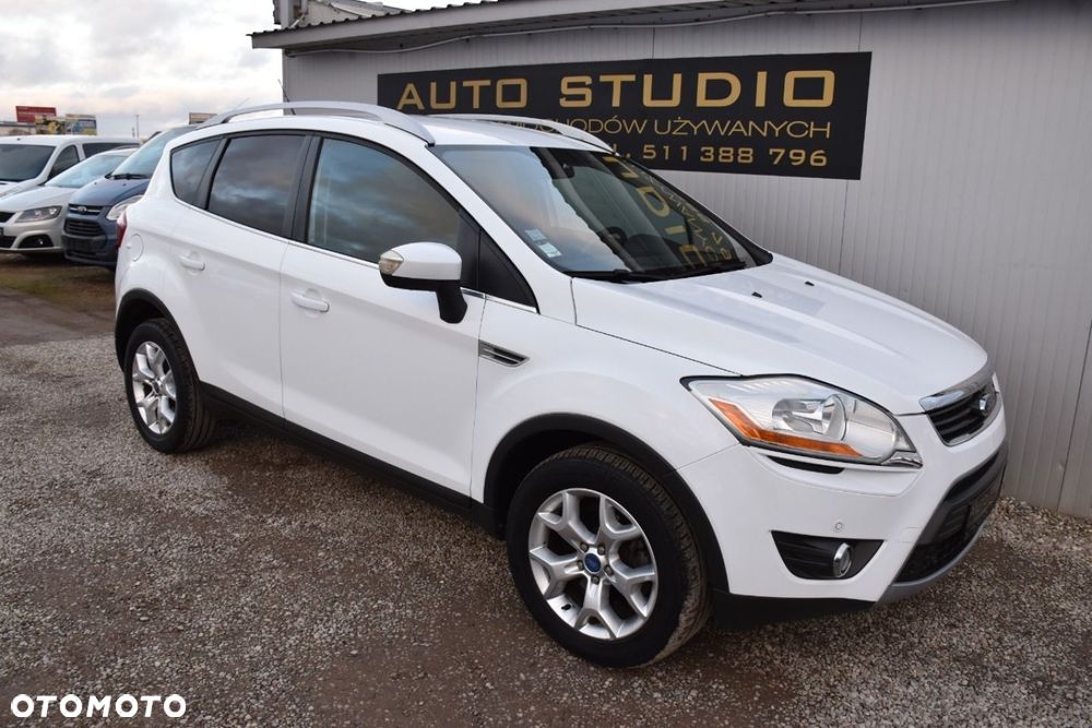 Ford Kuga 2.0 TDCi 2x4 Titanium - 37