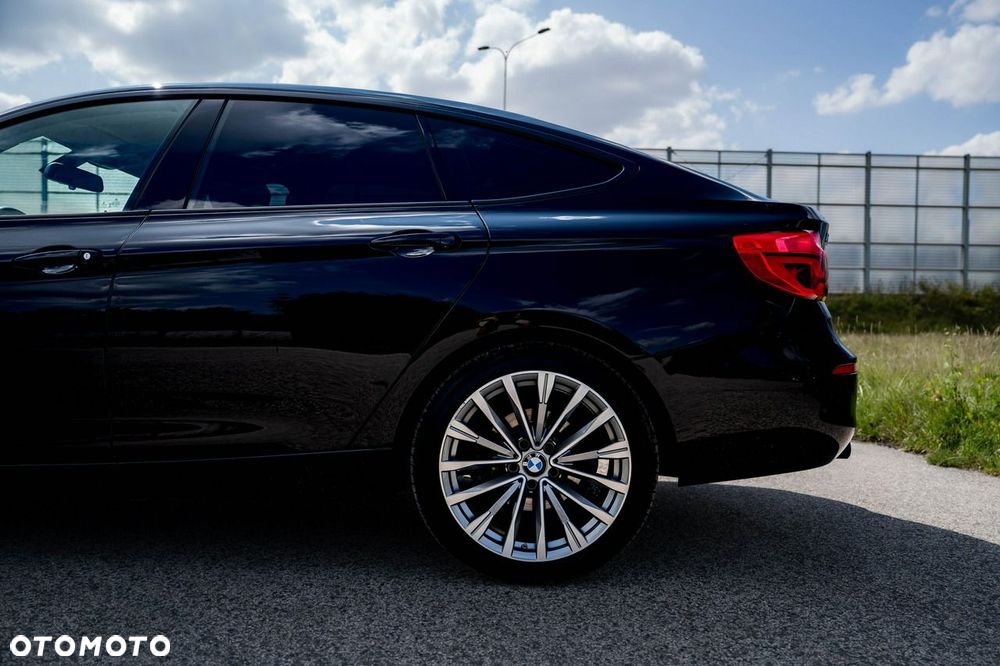BMW 3GT 325d Sport Line - 13