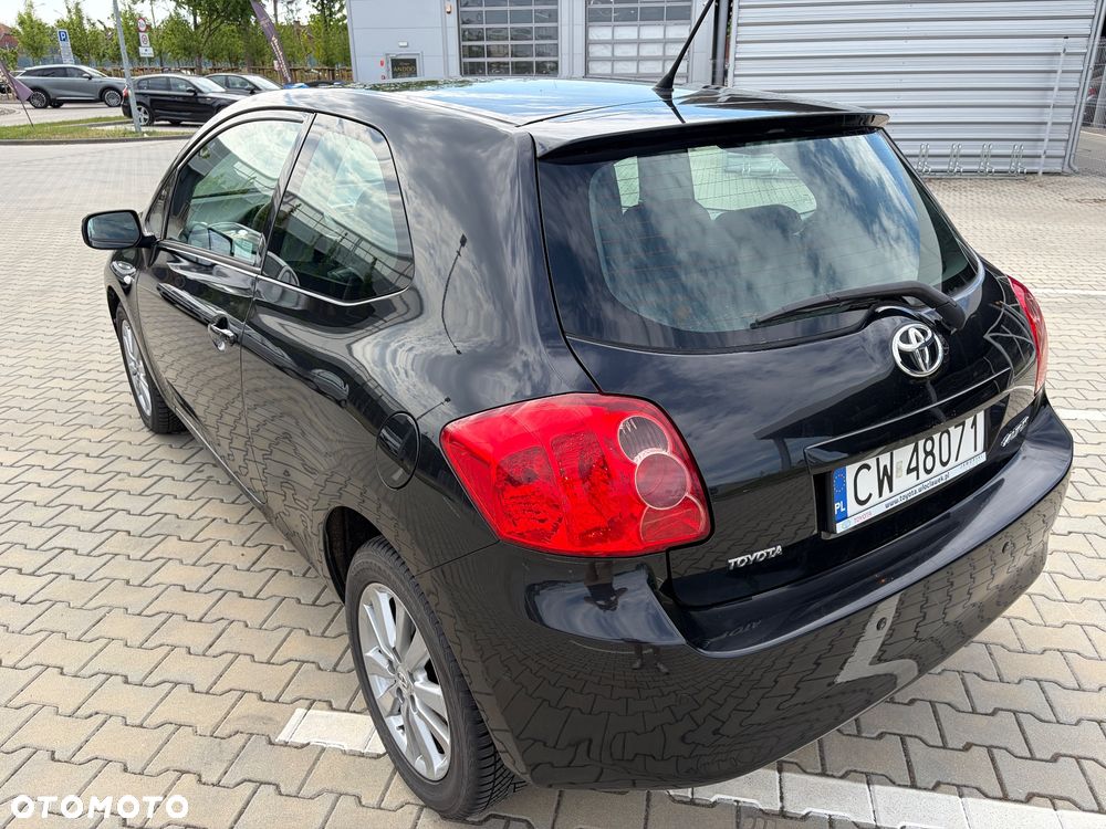Toyota Auris 1.6 VVT-i Prestige - 10