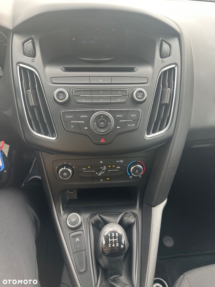 Ford Focus 1.0 EcoBoost Connected - 16