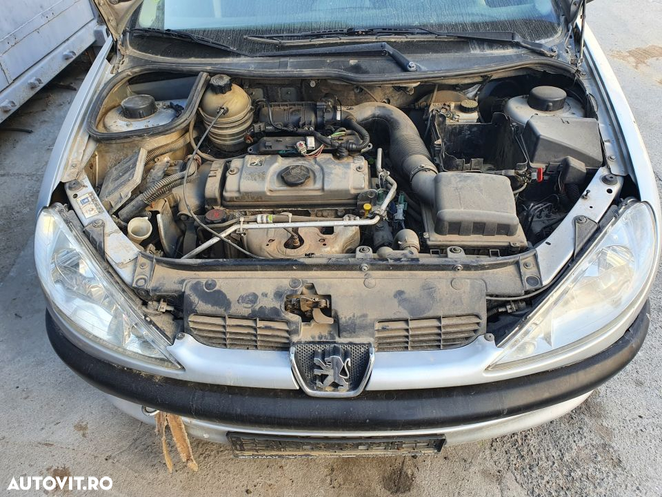 Dezmembrari  Peugeot 206  1998  > 0000 1.4 Benzina - 6