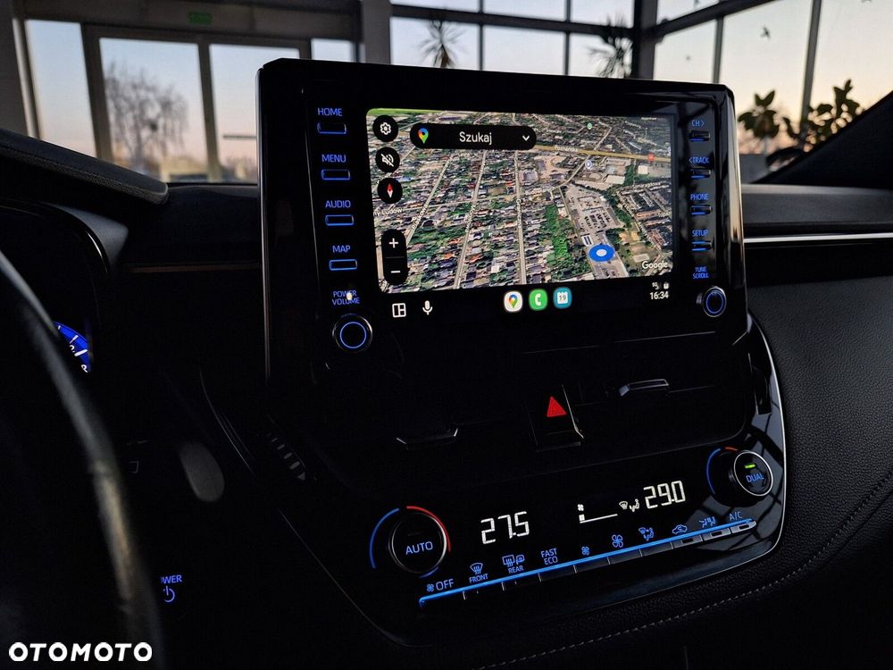 Toyota Corolla 1.8 Hybrid Comfort - 29