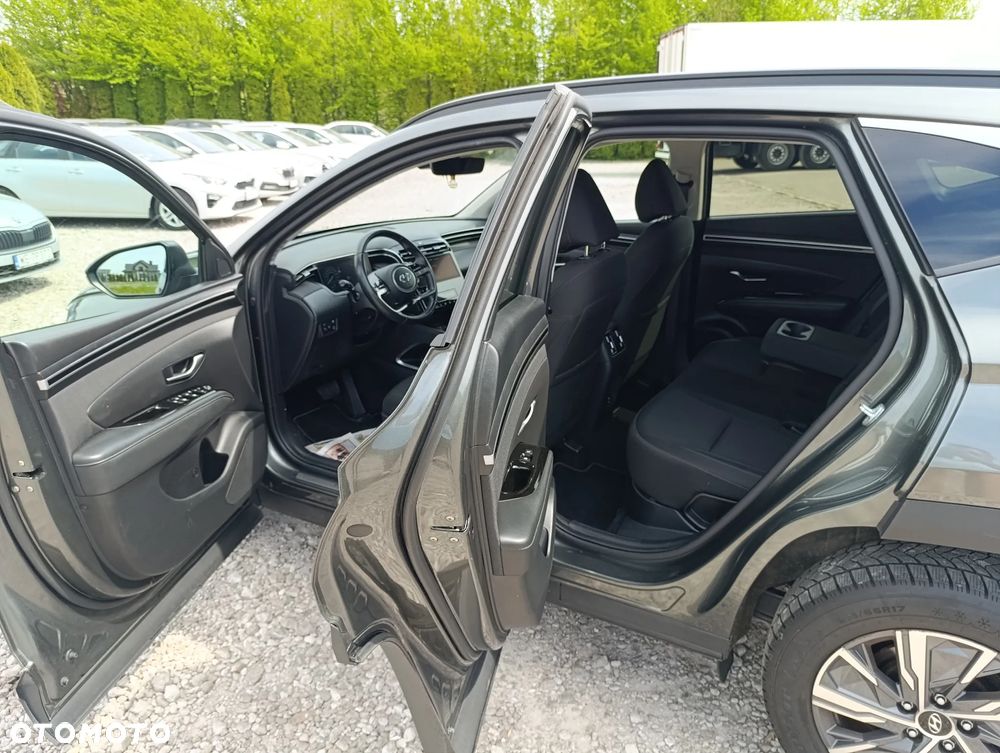 Hyundai Tucson 1.6 T-GDi HEV Executive 4WD - 15