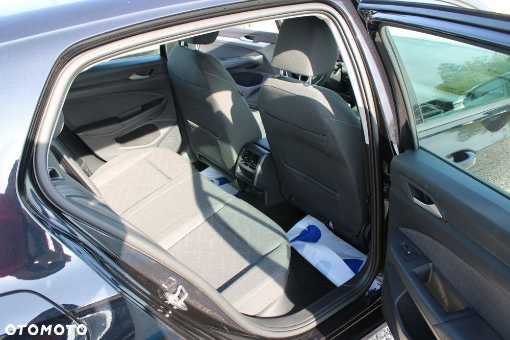 Volkswagen Golf - 30