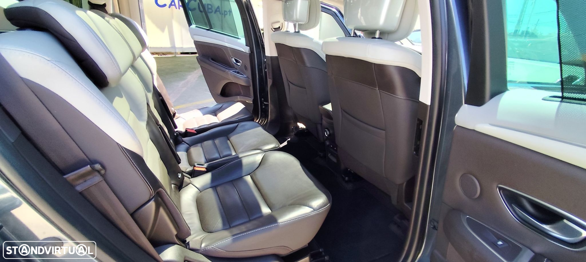 Renault Espace 1.6 dCi Initiale Paris EDC - 20