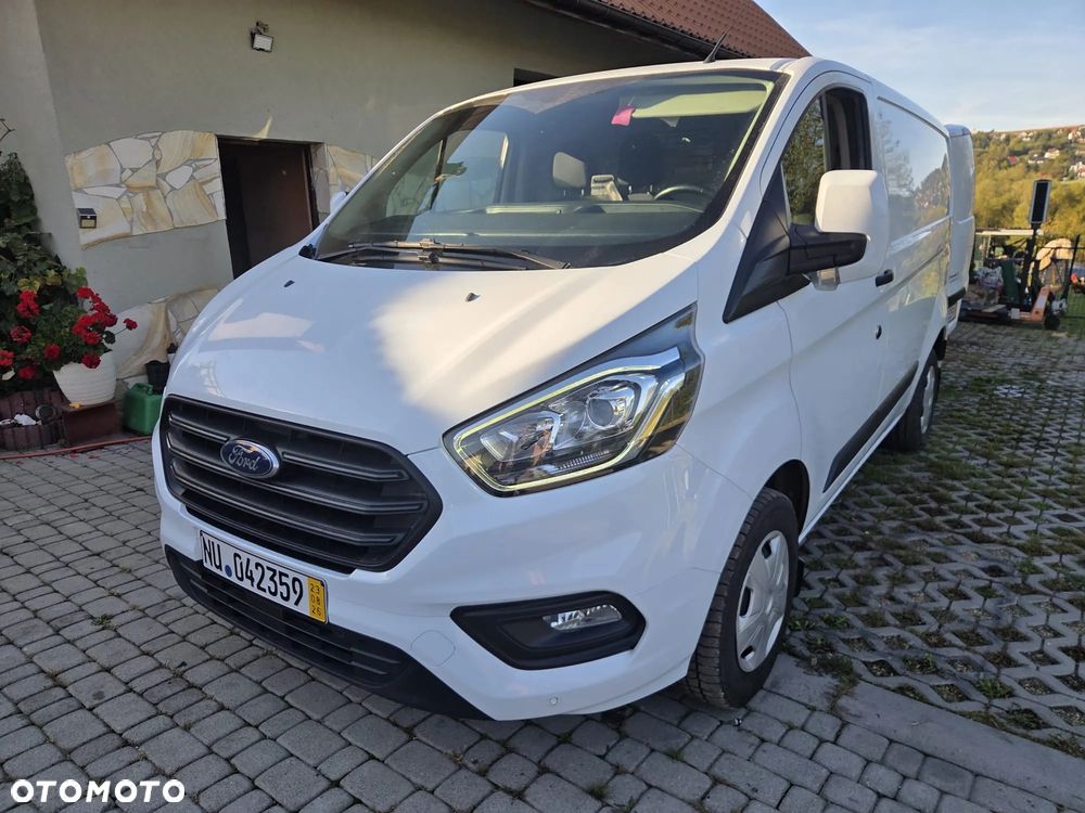Ford Transit Custom 310 L2H1 Limited - 1