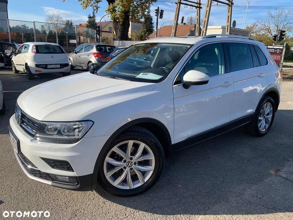 Volkswagen Tiguan - 16