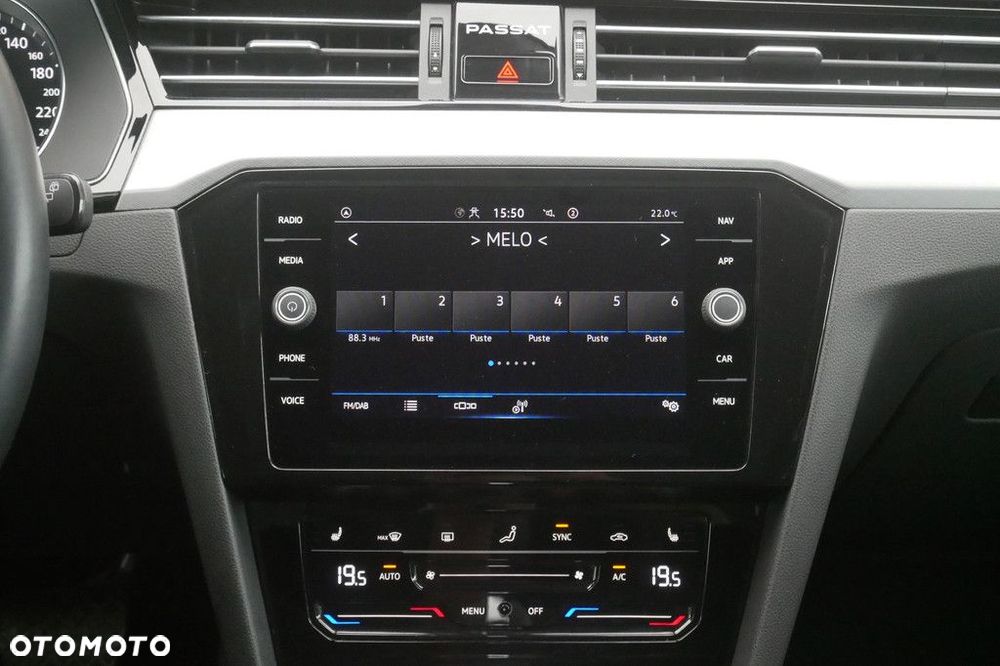 Volkswagen Passat Variant 1.5 TSI EVO Business DSG - 10
