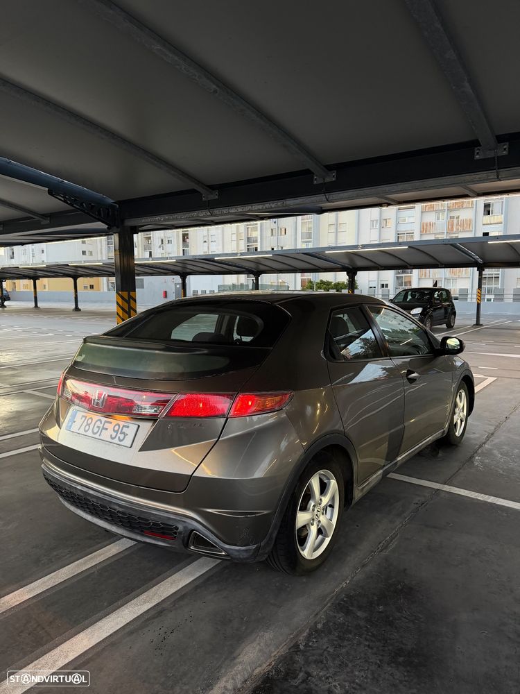 Honda Civic 1.4 Sport - 8