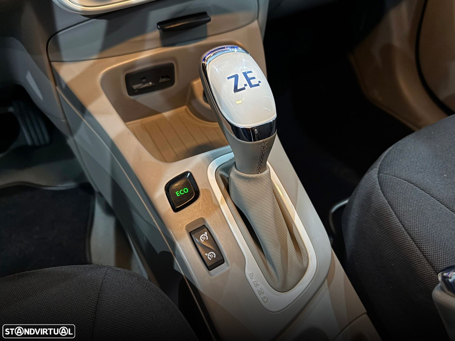 Renault Zoe - 18