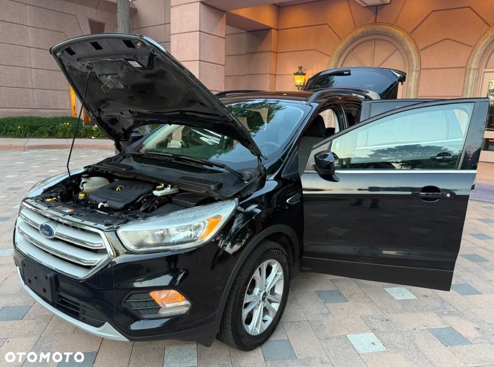 Ford Kuga 1.5 EcoBoost AWD Titanium ASS - 10