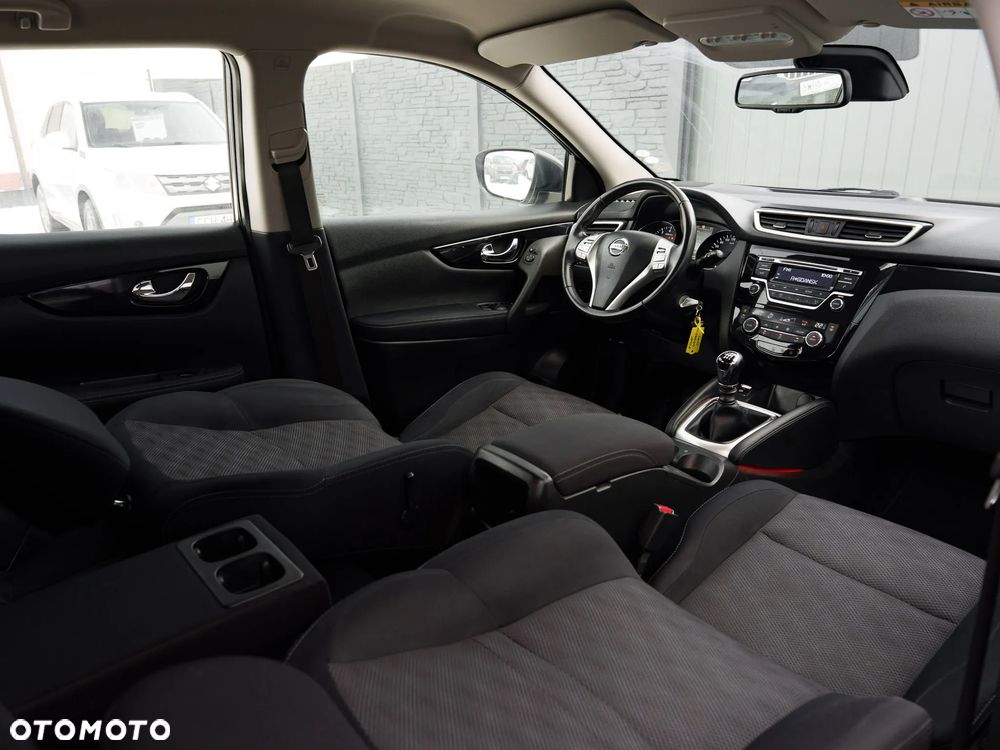 Nissan Qashqai 1.2 DIG-T Acenta EU6 - 19