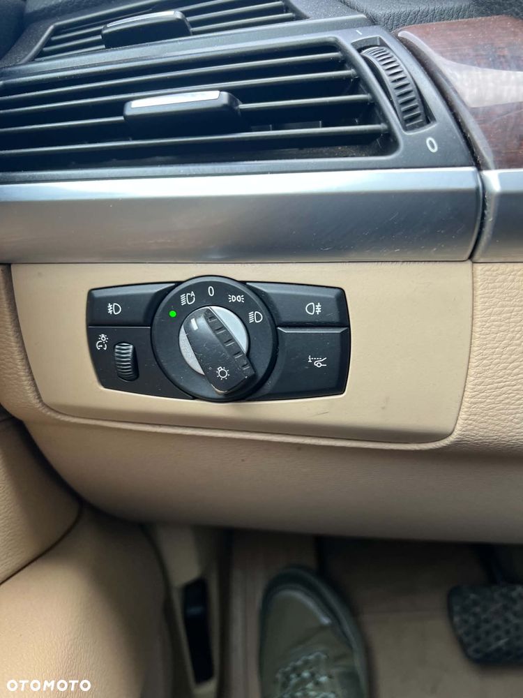 BMW X5 - 11