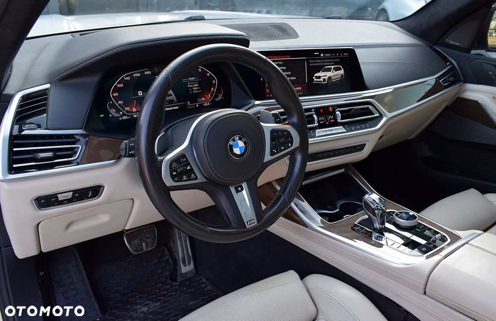 BMW X7 M50i - 5
