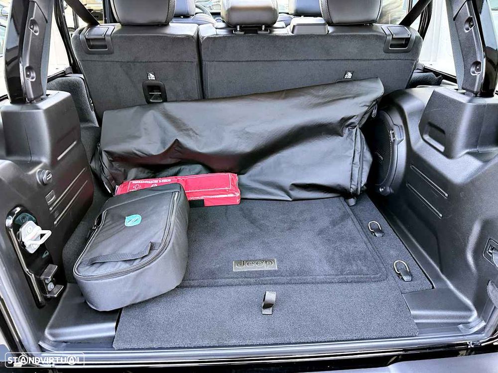 Jeep Wrangler Unlimited 2.0 TG 4xe Rubicon - 38