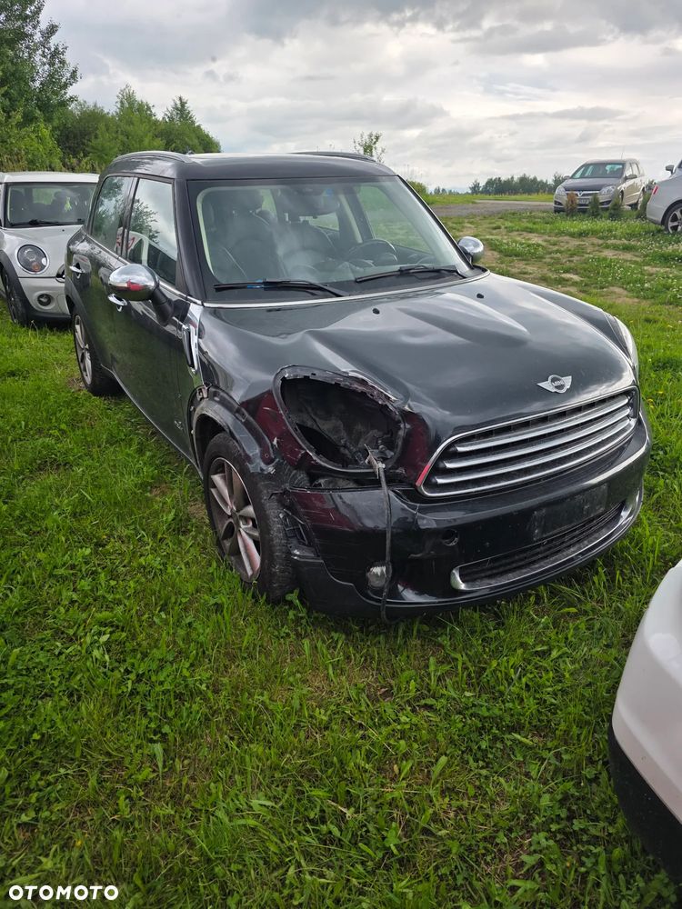 MINI Countryman Cooper D ALL4 - 2
