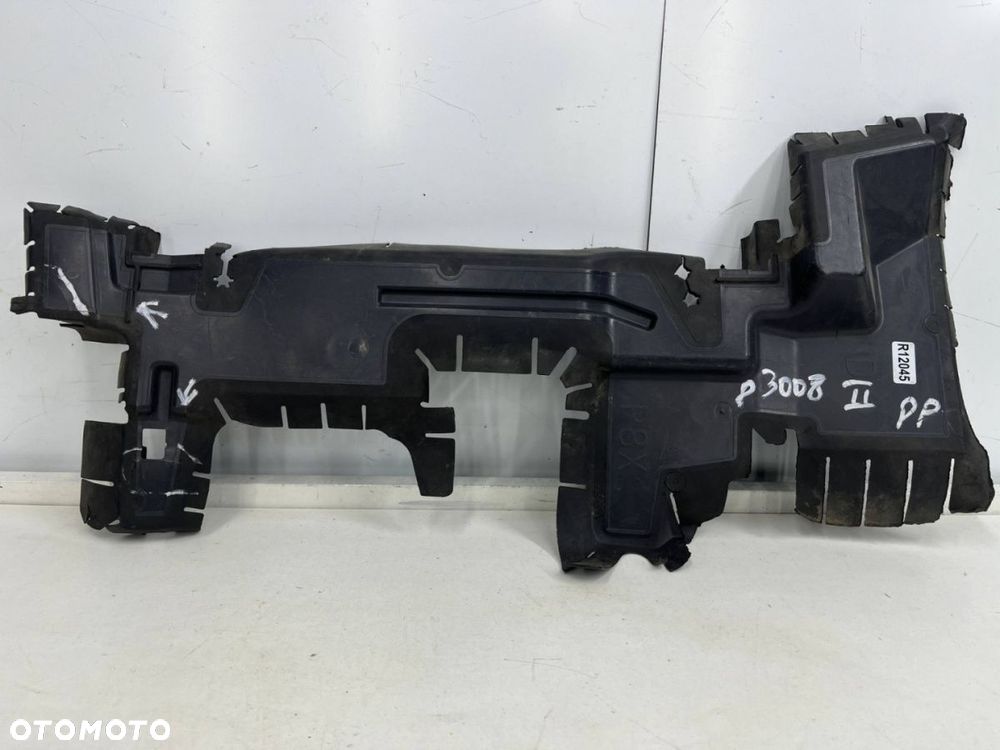 Osłona chłodnicy Peugeot 3008 II 5008 II 16-20 prawa kierownica powietrza pasa przedniego 9813328780 - 1