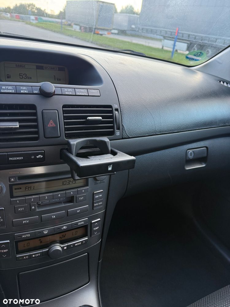 Toyota Avensis 1.8 VVT-i Combi Team - 22