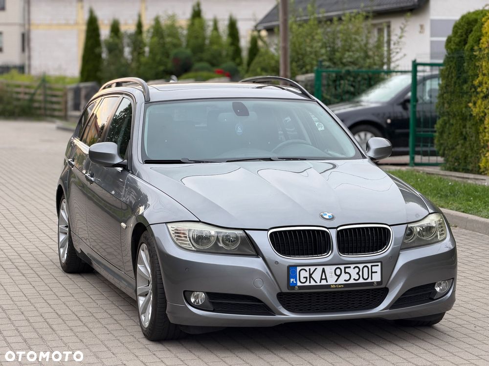 BMW Seria 3 320d - 38