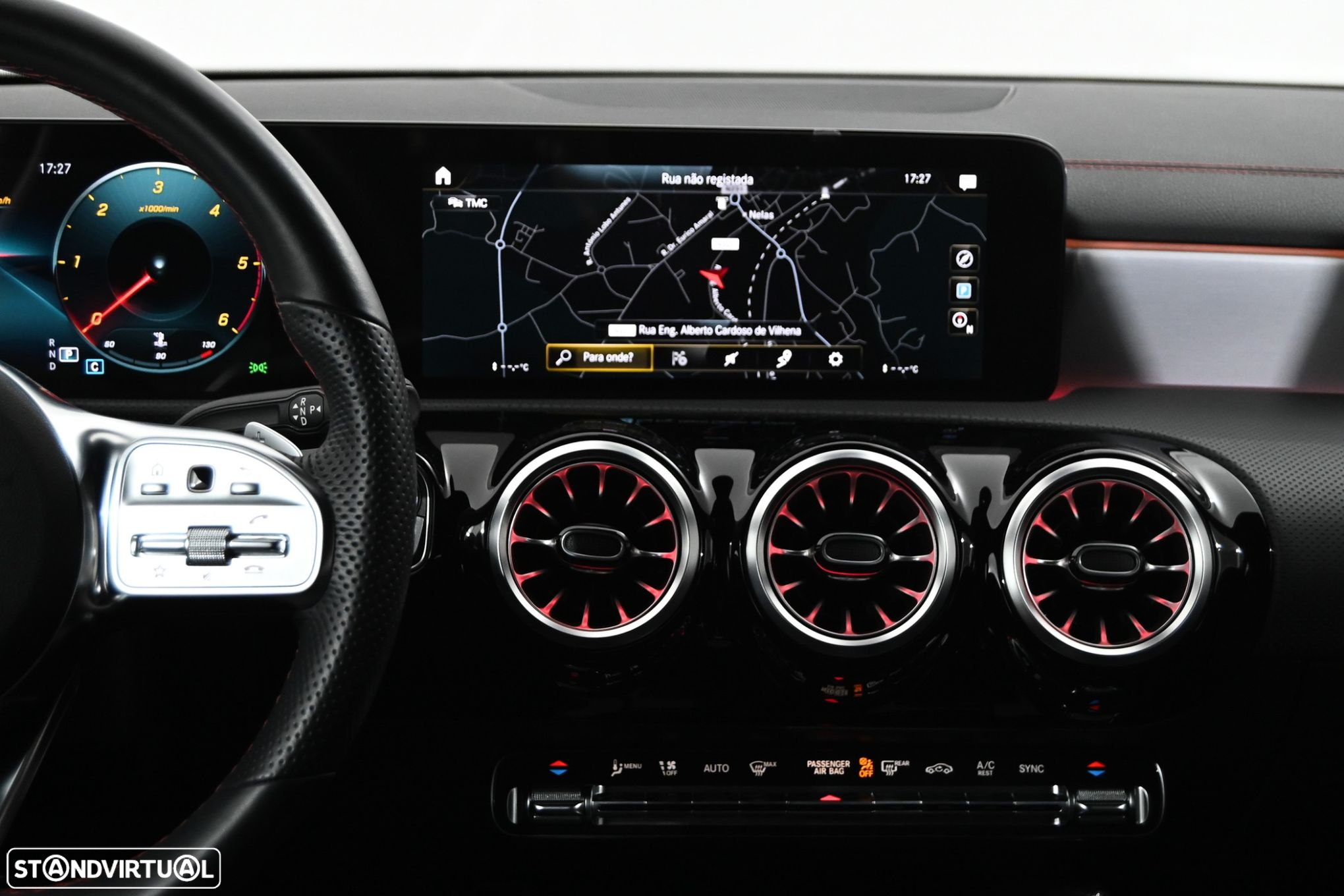 Mercedes-Benz CLA 180 d Shooting Brake AMG Line Aut. - 27