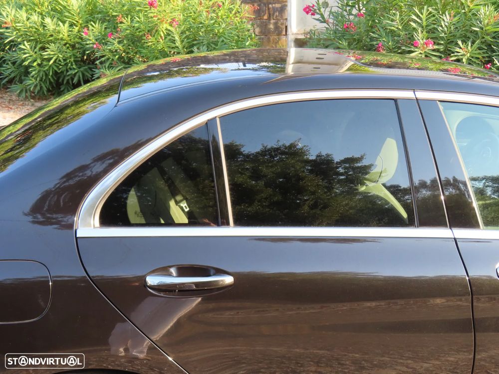 Mercedes-Benz C 300 - 18