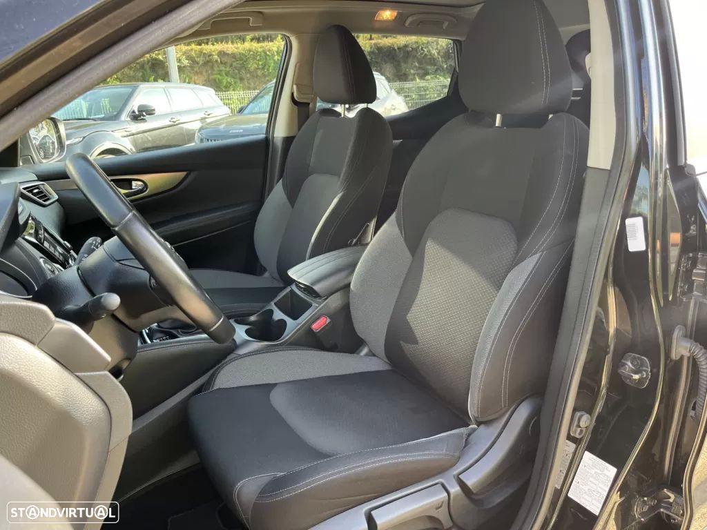 Nissan Qashqai 1.3 DIG-T N-Connecta DCT - 11